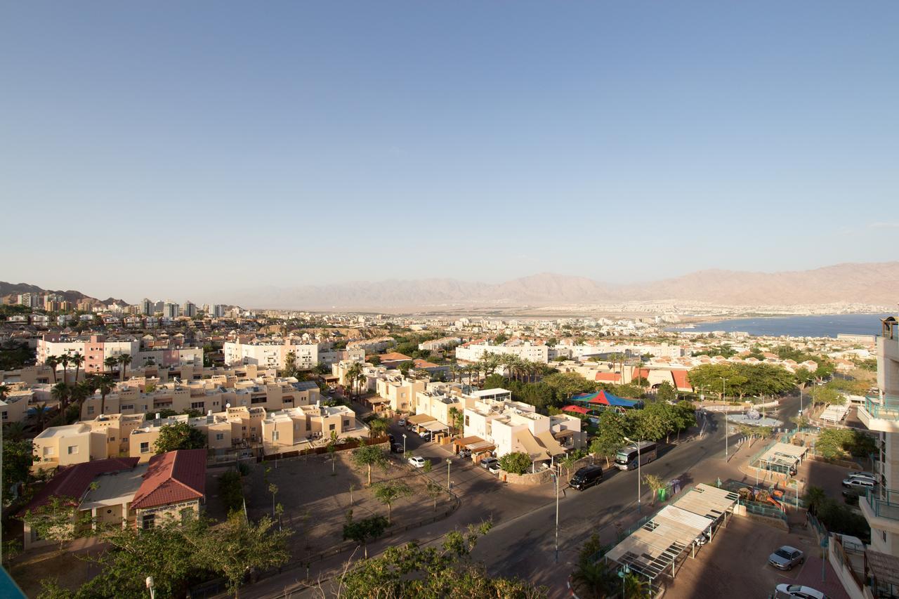 Апартаменти Penthouse In Eilat With The Sea View Екстер'єр фото